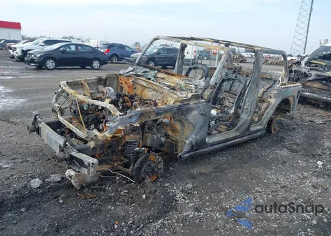 2021 Jeep Wrangler Unlimited Willys Sport 4X4 z USA, uszkodzony, nr VIN 1C4HJXDG5MW591574